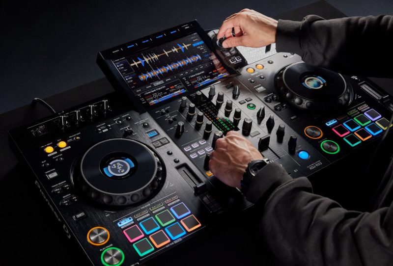 Pioneer XDJ-RX3 [Review] | Doing The Damage